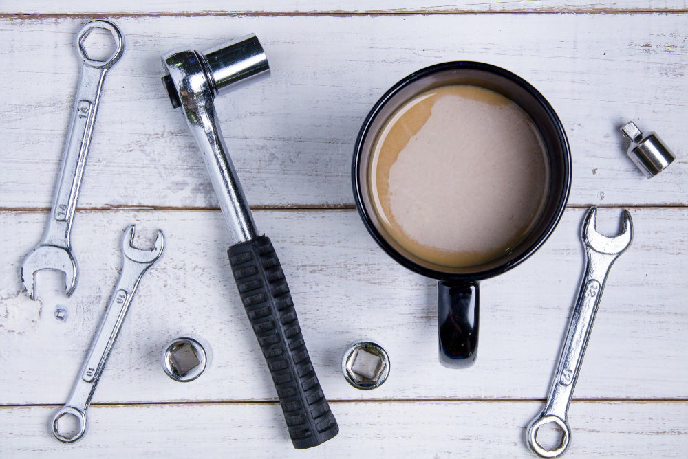 Pourquoi veut-on ouvrir une machine à café ?