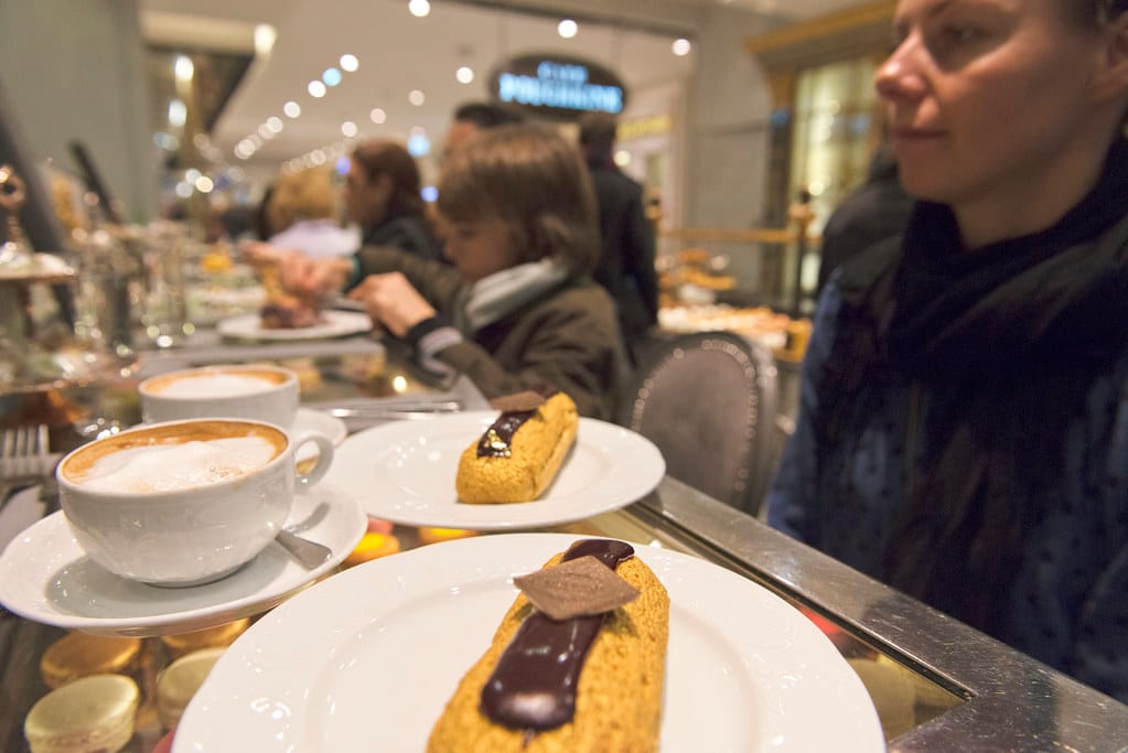 Eclairs Café pushkin